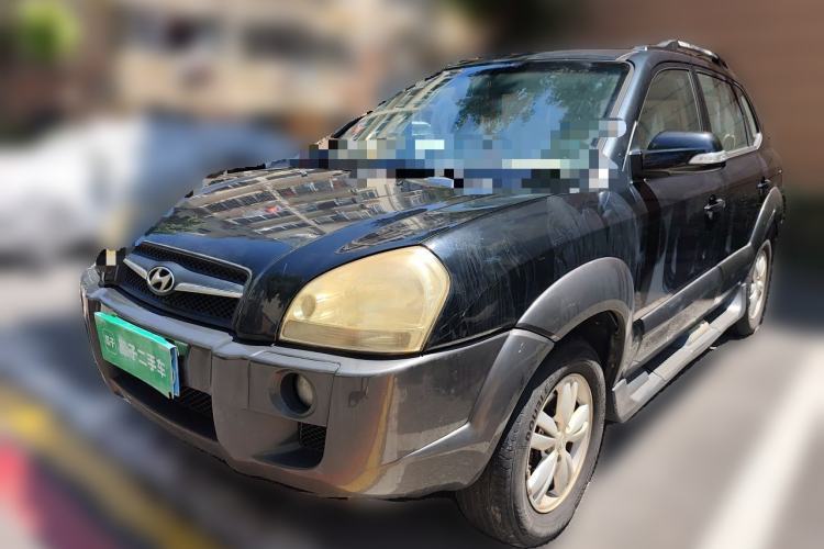 Used Hyundai Tucson 2009 2.0L Manual Two-Wheel Drive Fashion Edition Guazi used car, China used car export, Used car for sale, Used  cars, Cheapest cars for sale