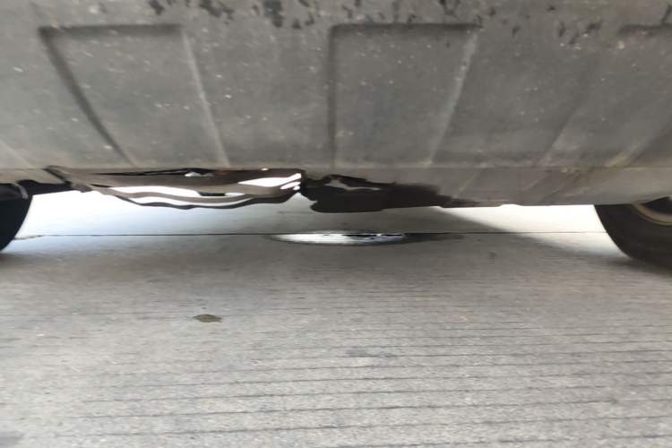 Used Hyundai Tucson 2009 2.0L Automatic Two-Wheel Drive with Sunroof Chassis Front
