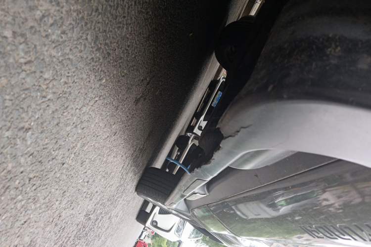 Used Hyundai Tucson 2009 2.0L Automatic Two-Wheel Drive with Sunroof Chassis Front Left
