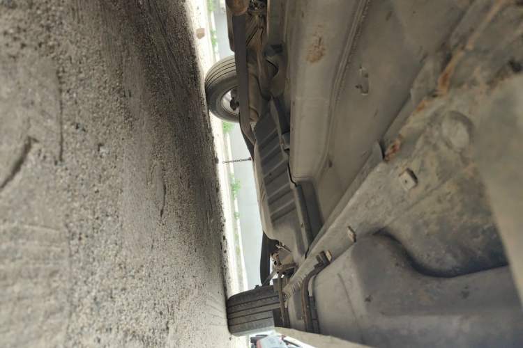 Used Hyundai Tucson 2009 2.0L Manual Two-Wheel Drive Fashion Edition Chassis Front Left