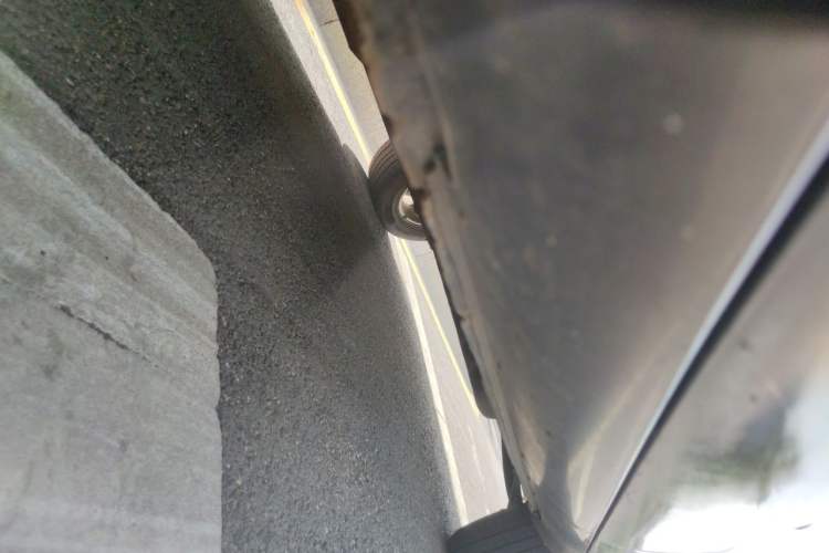 Used Hyundai Tucson 2009 2.0L Manual Two-Wheel Drive Fashion Edition Chassis Front Left