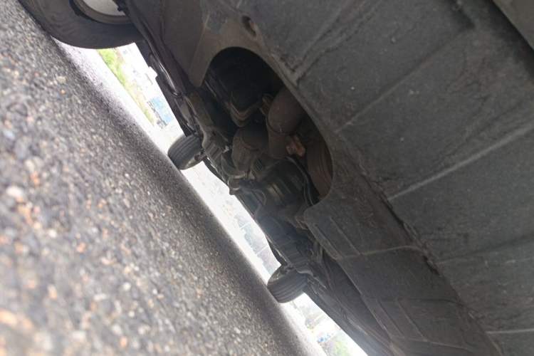Used Hyundai Tucson 2009 2.0L Manual Two-Wheel Drive Fashion Edition Chassis Front