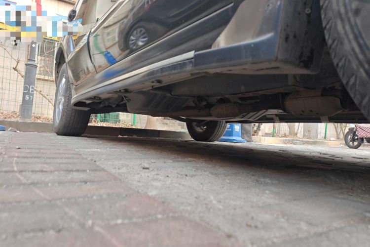 Used Hyundai Tucson 2009 2.0L Automatic Two-Wheel Drive with Sunroof Chassis Front Right
