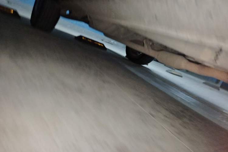 Used Hyundai Tucson 2009 2.0L Automatic Two-Wheel Drive with Sunroof Chassis Front Right