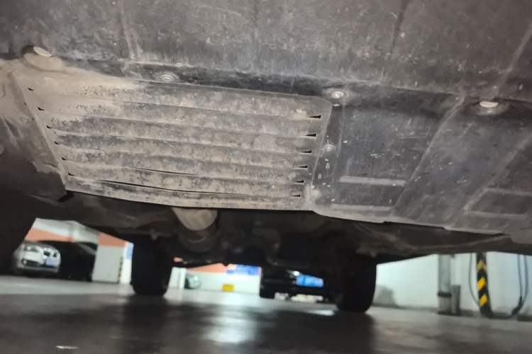 Used Hyundai Tucson 2009 2.0L Automatic Two-Wheel Drive with Sunroof Chassis Front
