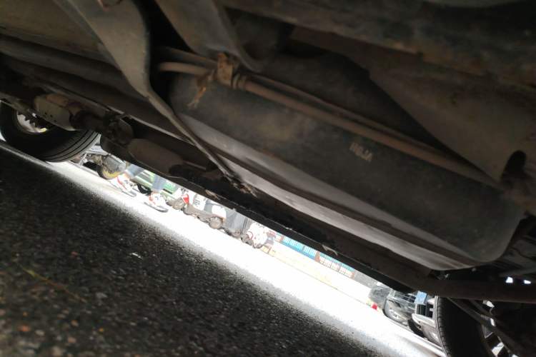 Used Hyundai Tucson 2009 2.0L Automatic Two-Wheel Drive with Sunroof Chassis Rear Left