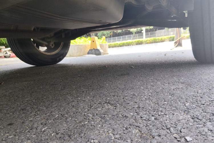 Used Hyundai Tucson 2009 2.0L Automatic Two-Wheel Drive with Sunroof Chassis Rear Left