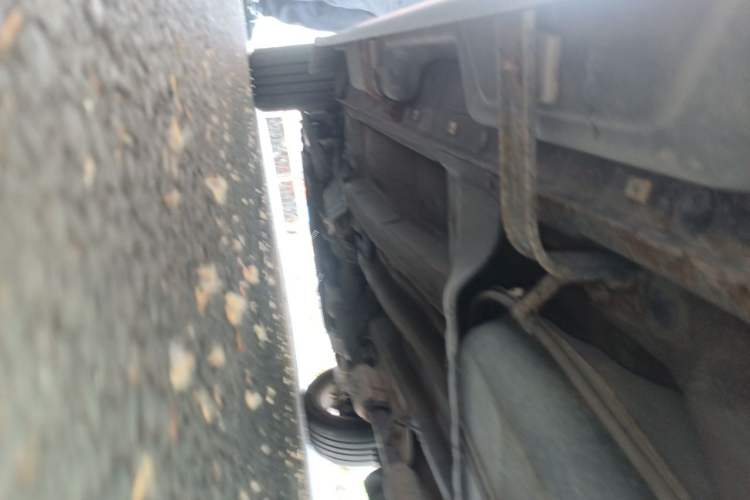Used Hyundai Tucson 2009 2.0L Automatic Two-Wheel Drive with Sunroof Chassis Rear Left