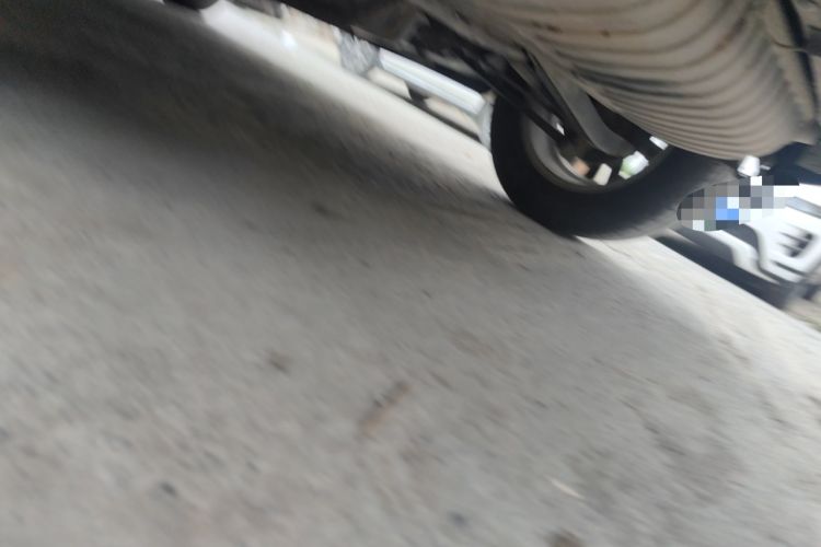 Used Hyundai Tucson 2009 2.0L Automatic Two-Wheel Drive with Sunroof Chassis Rear Left