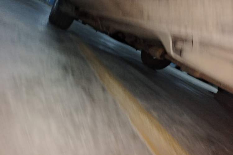 Used Hyundai Tucson 2009 2.0L Automatic Two-Wheel Drive with Sunroof Chassis Rear Left