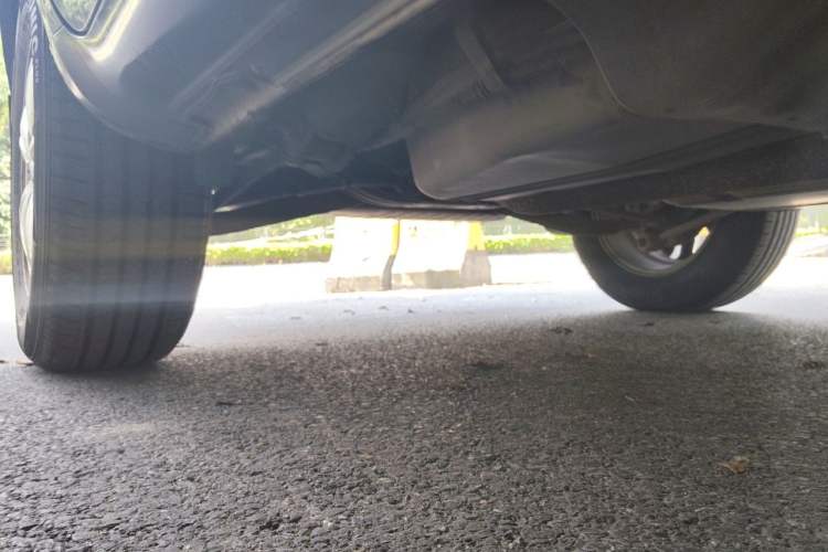 Used Hyundai Tucson 2009 2.0L Automatic Two-Wheel Drive with Sunroof Chassis Rear Right