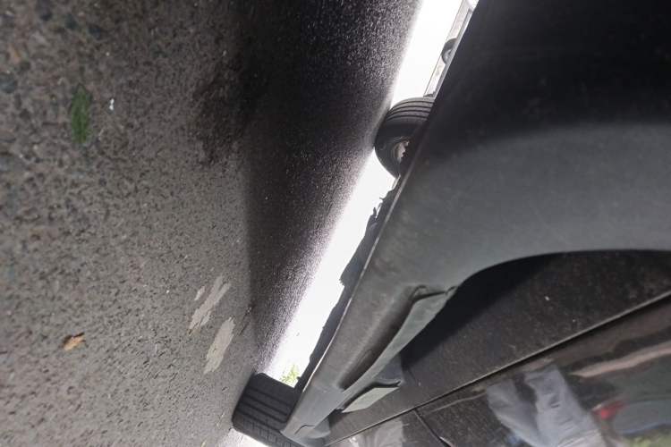 Used Hyundai Tucson 2009 2.0L Automatic Two-Wheel Drive with Sunroof Chassis Rear Right