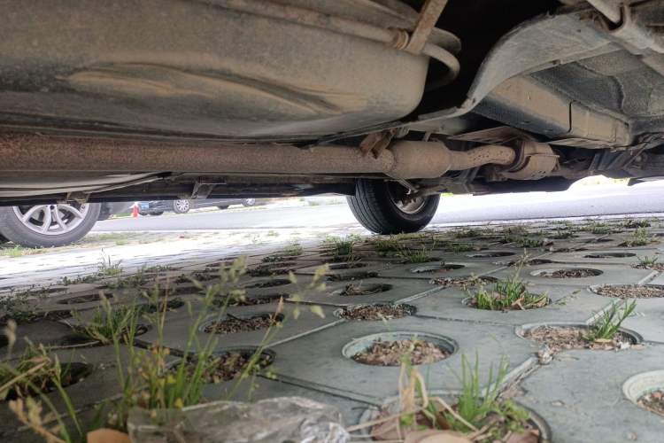 Used Hyundai Tucson 2009 2.0L Manual Two-Wheel Drive Fashion Edition Chassis Rear Right
