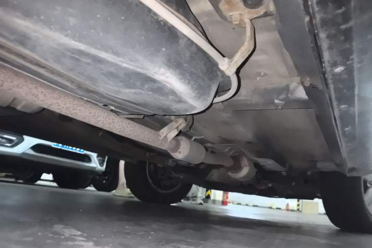 Used Hyundai Tucson 2009 2.0L Automatic Two-Wheel Drive with Sunroof Chassis Rear Right