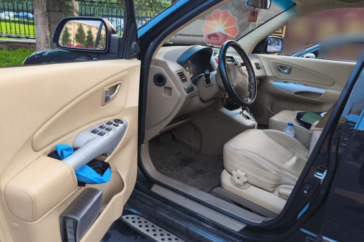 Used Hyundai Tucson 2009 2.0L Automatic Two-Wheel Drive with Sunroof Driver Seat