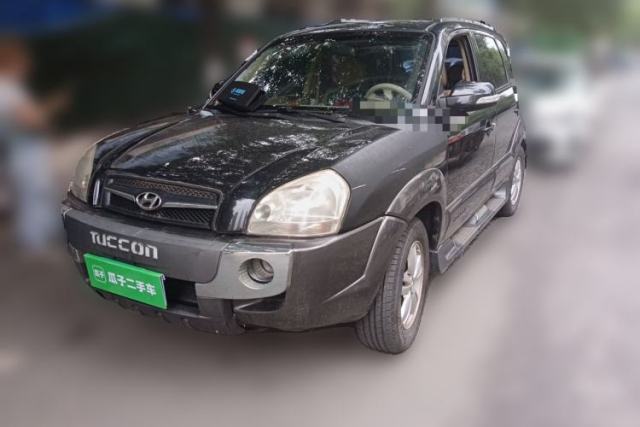 Used Hyundai Tucson 2009 2.0L Automatic Two-Wheel Drive with Sunroof