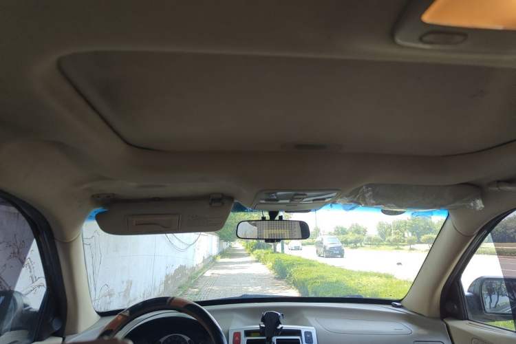 Used Hyundai Tucson 2009 2.0L Manual Two-Wheel Drive Fashion Edition Headliner