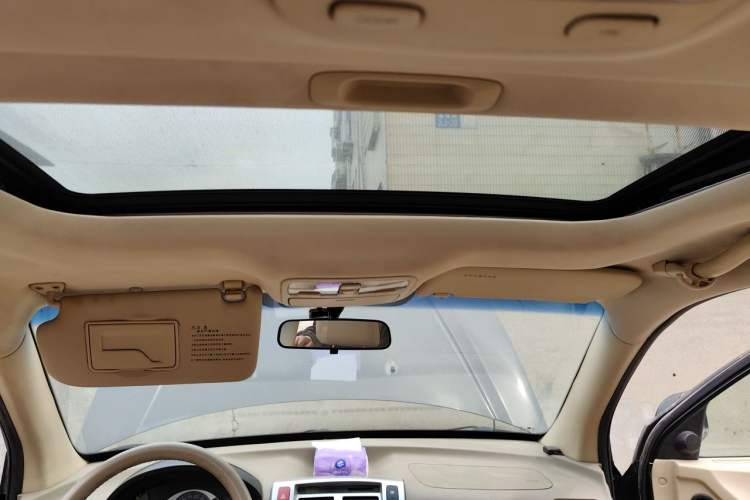 Used Hyundai Tucson 2009 2.0L Manual Two-Wheel Drive Fashion Edition Headliner