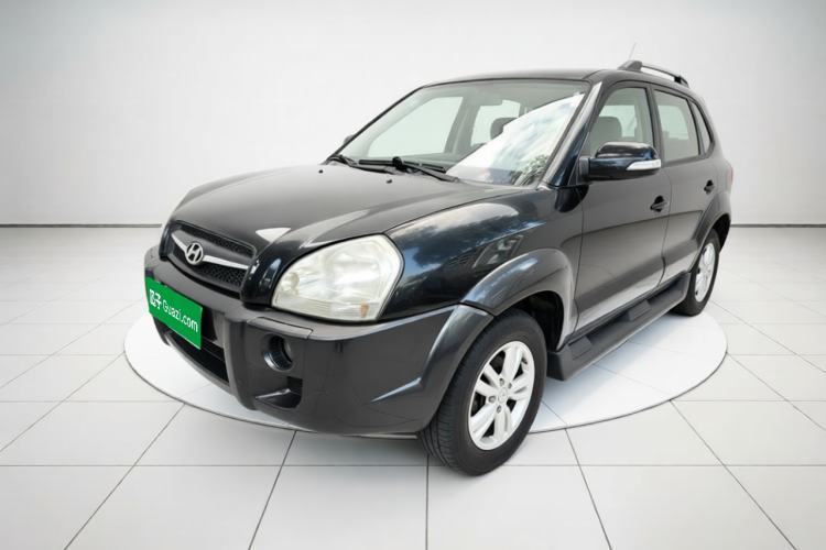Used Hyundai Tucson 2009 2.0L Manual Two-Wheel Drive Fashion Edition Guazi used car, China used car export, Used car for sale, Used cars, Cheapest cars for sale