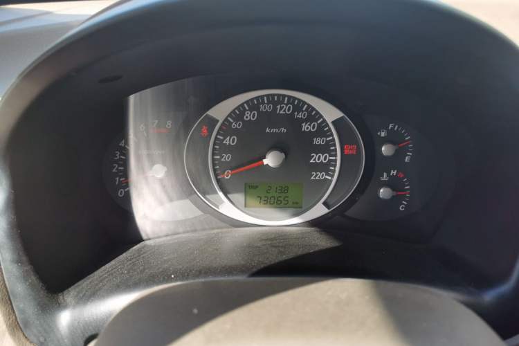Used Hyundai Tucson 2009 2.0L Manual Two-Wheel Drive Fashion Edition Instrument Cluster