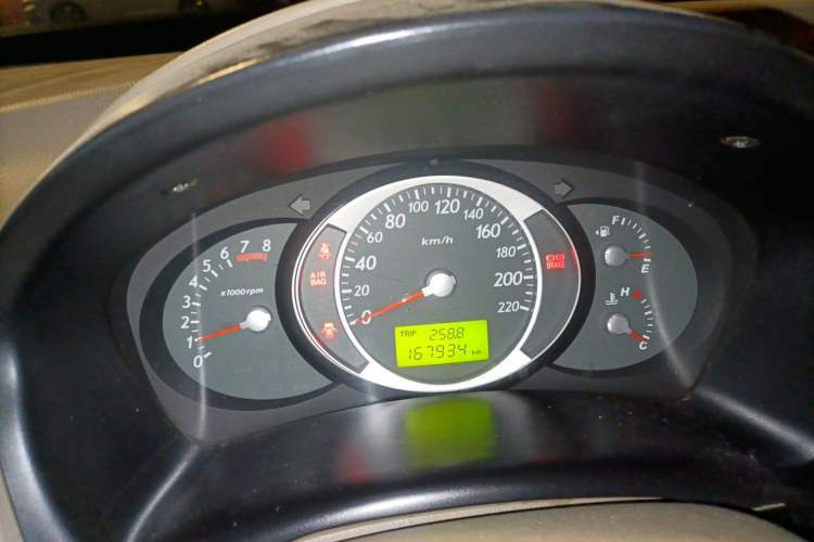 Used Hyundai Tucson 2009 2.0L Manual Two-Wheel Drive Fashion Edition Instrument Cluster
