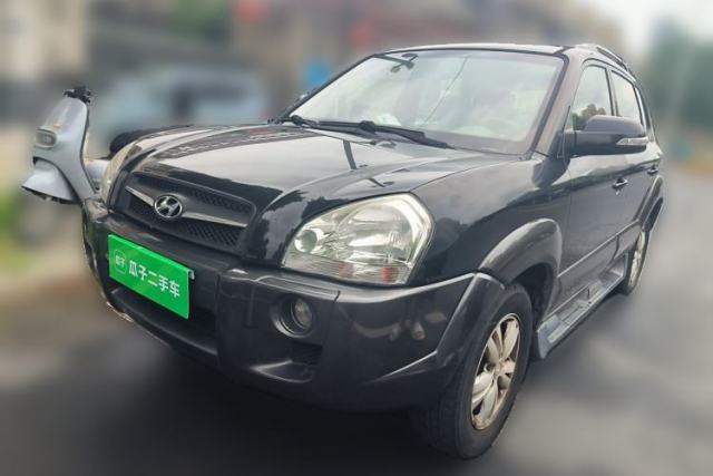 Used Hyundai Tucson 2009 2.0L Automatic Two-Wheel Drive with Sunroof