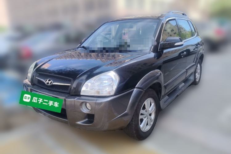 Used Hyundai Tucson 2009 2.0L Manual Two-Wheel Drive Fashion Edition Guazi used car, China used car export, Used car for sale, Used cars, Cheapest cars for sale