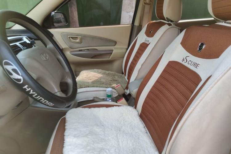 Used Hyundai Tucson 2009 2.0L Manual Two-Wheel Drive Fashion Edition Left Front Seat