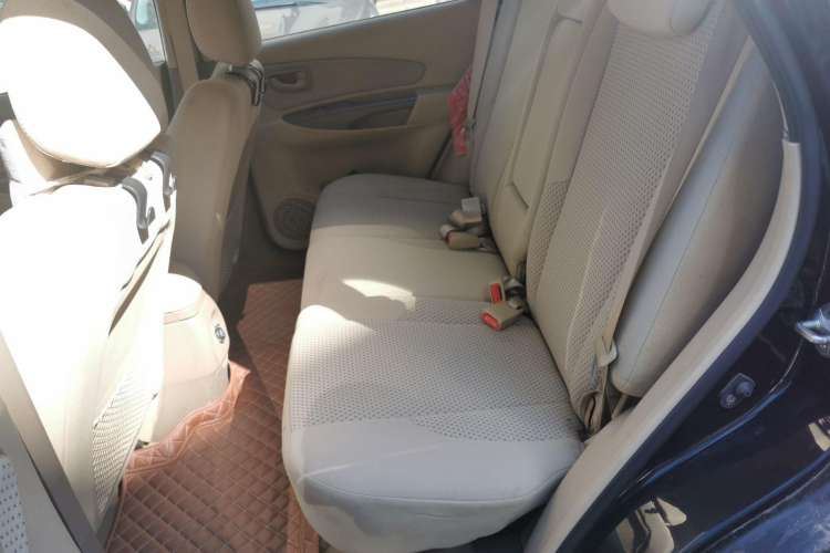 Used Hyundai Tucson 2009 2.0L Manual Two-Wheel Drive Fashion Edition Left Rear Seat