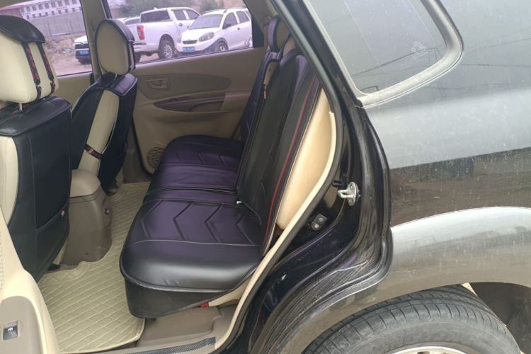 Used Hyundai Tucson 2009 2.0L Manual Two-Wheel Drive Fashion Edition Left Rear Seat