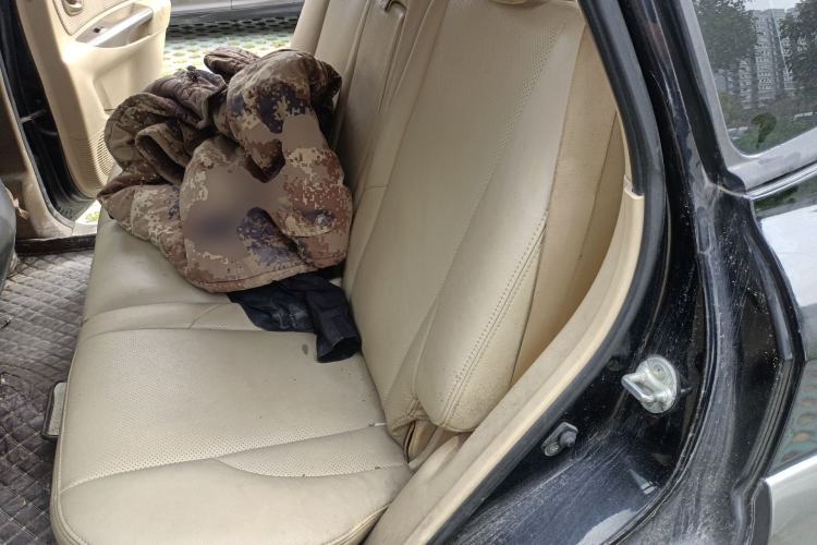 Used Hyundai Tucson 2009 2.0L Manual Two-Wheel Drive Fashion Edition Left Rear Seat
