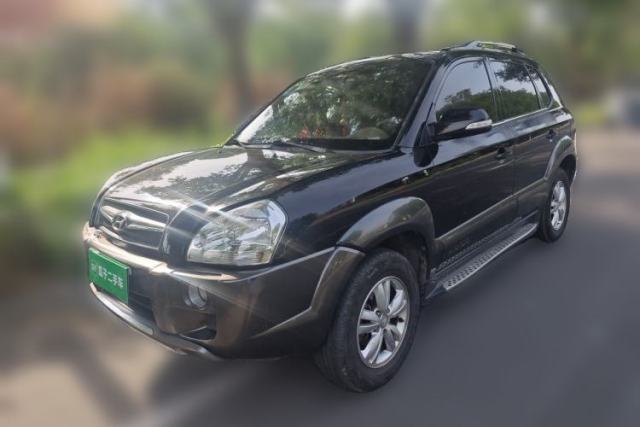 Used Hyundai Tucson 2009 2.0L Manual Two-Wheel Drive Fashion Edition