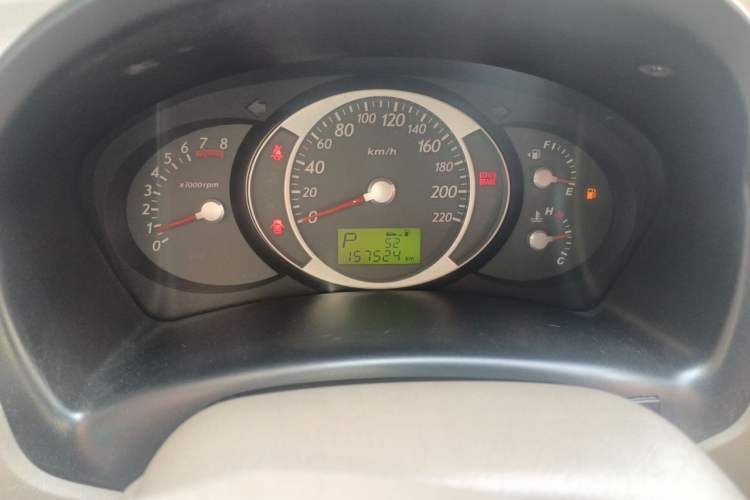 Used Hyundai Tucson 2009 2.0L Automatic Two-Wheel Drive with Sunroof Odometer Close Up