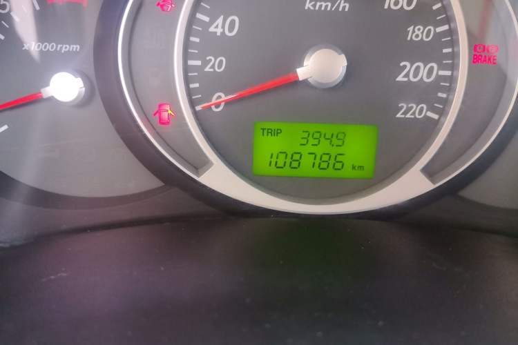 Used Hyundai Tucson 2009 2.0L Manual Two-Wheel Drive Fashion Edition Odometer Close Up