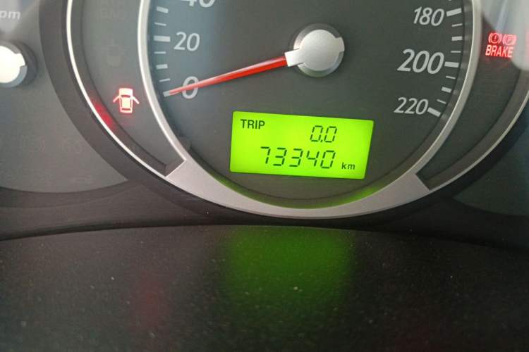 Used Hyundai Tucson 2009 2.0L Manual Two-Wheel Drive Fashion Edition Odometer Close Up