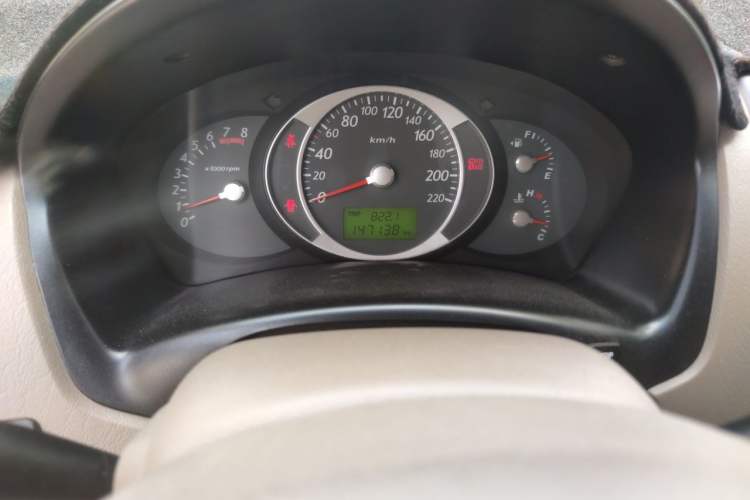 Used Hyundai Tucson 2009 2.0L Manual Two-Wheel Drive Fashion Edition Odometer Close Up