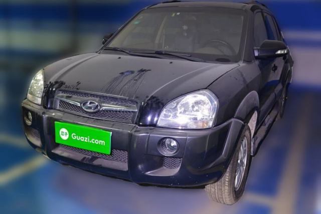 Used Hyundai Tucson 2009 2.0L Automatic Two-Wheel Drive with Sunroof