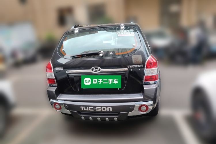 Used Hyundai Tucson 2009 2.0L Automatic Two-Wheel Drive with Sunroof Rear