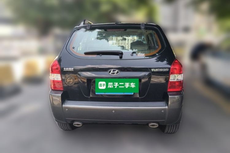 Used Hyundai Tucson 2009 2.0L Automatic Two-Wheel Drive with Sunroof Rear