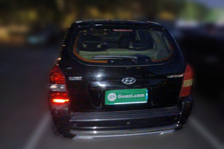 Used Hyundai Tucson 2009 2.0L Manual Two-Wheel Drive Fashion Edition Rear