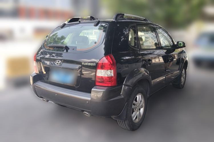 Used Hyundai Tucson 2009 2.0L Automatic Two-Wheel Drive with Sunroof Rear Right 45 Deg