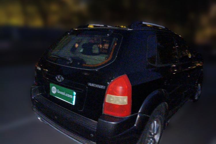 Used Hyundai Tucson 2009 2.0L Manual Two-Wheel Drive Fashion Edition Rear Right 45 Deg