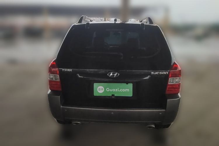 Used Hyundai Tucson 2009 2.0L Automatic Two-Wheel Drive with Sunroof Rear
