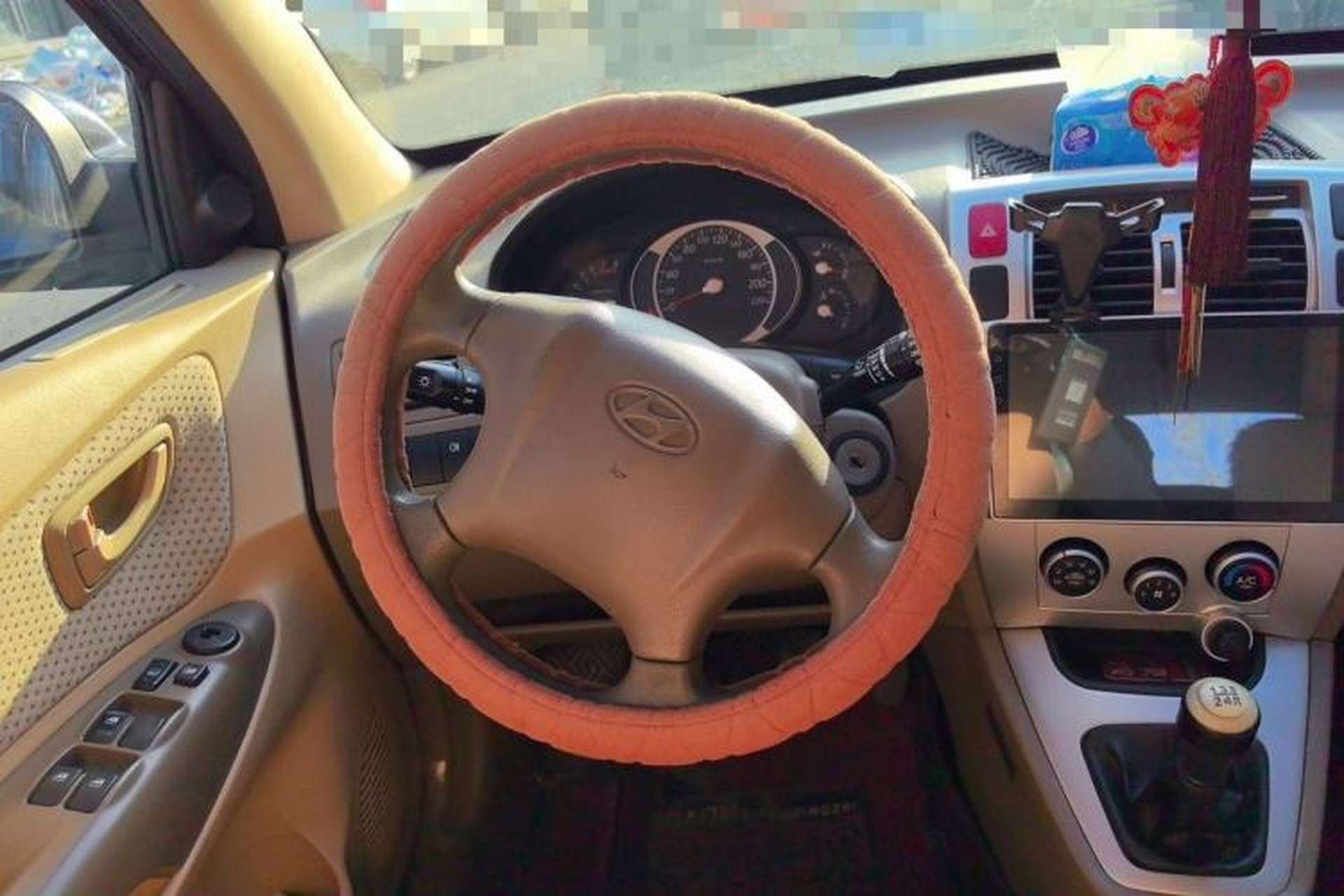 Used Hyundai Tucson 2009 2.0L Manual Two-Wheel Drive Fashion Edition Steering Wheel