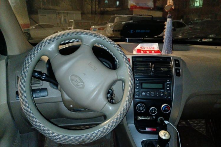Used Hyundai Tucson 2009 2.0L Manual Two-Wheel Drive Fashion Edition Steering Wheel