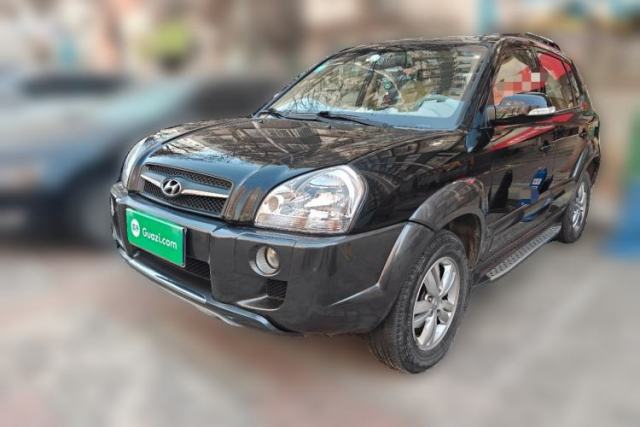 Used Hyundai Tucson 2009 2.0L Automatic Two-Wheel Drive with Sunroof
