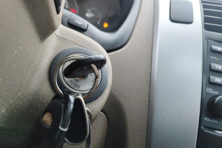 Used Hyundai Tucson 2009 2.0L Manual Two-Wheel Drive Fashion Edition Vehicle Key