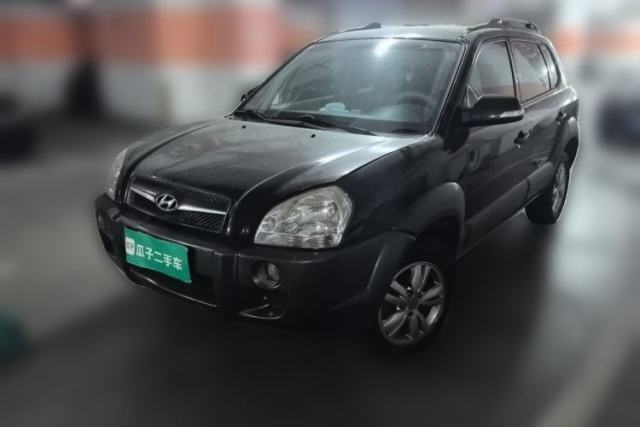 Used Hyundai Tucson 2009 2.0L Automatic Two-Wheel Drive with Sunroof