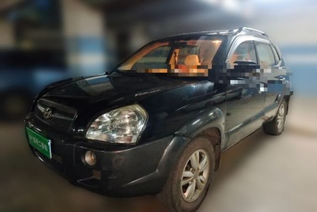 Used Hyundai Tucson 2009 2.0L Automatic Two-Wheel Drive with Sunroof
