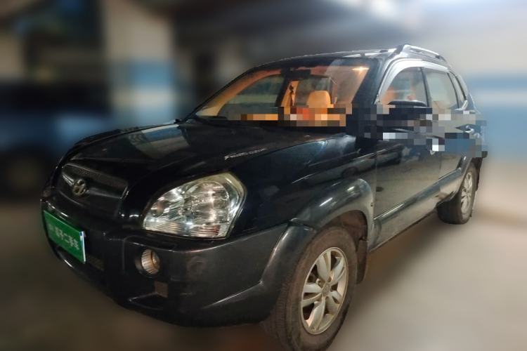 Used Hyundai Tucson 2009 2.0L Automatic Two-Wheel Drive with Sunroof Guazi used car, China used car export, Used car for sale, Used  cars, Cheapest cars for sale